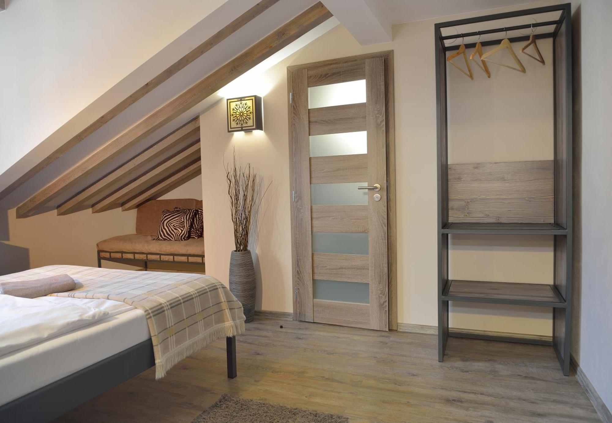 Hotel Via Ironia Vysoké Mýto Bagian luar foto